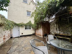 Photo 10- click for photo gallery